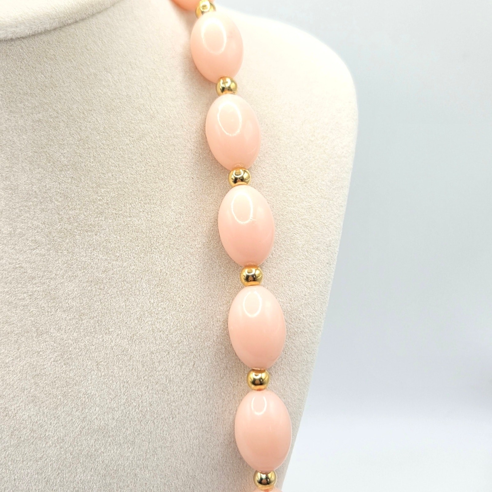 Vintage Pink and Gold Beaded Necklace