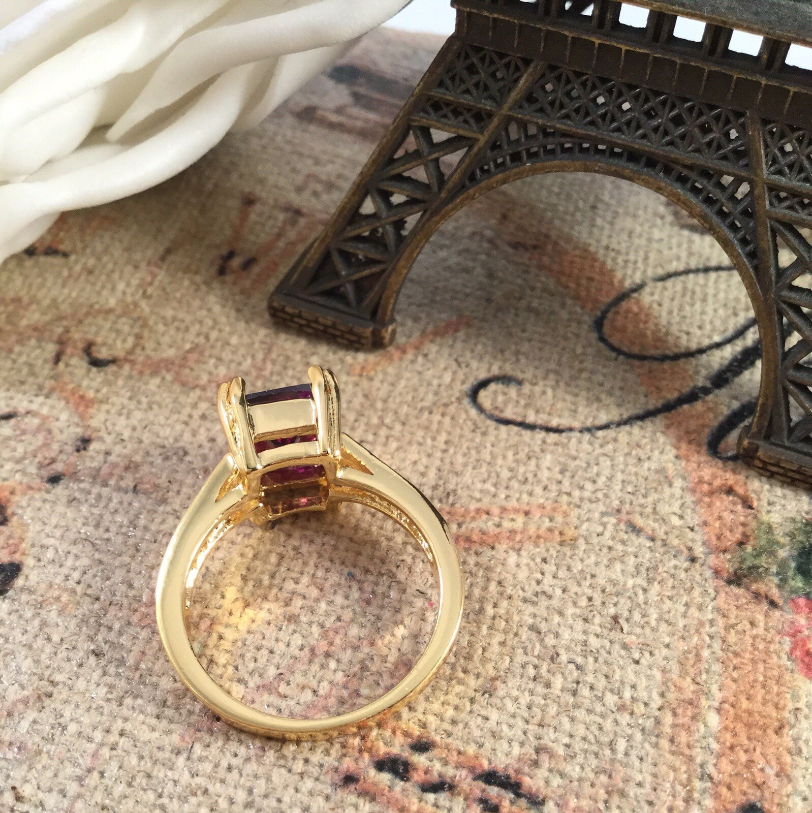 Vintage Jewellery Gold Ring Amethyst White Sapphires Antique Deco Jewelry size 8