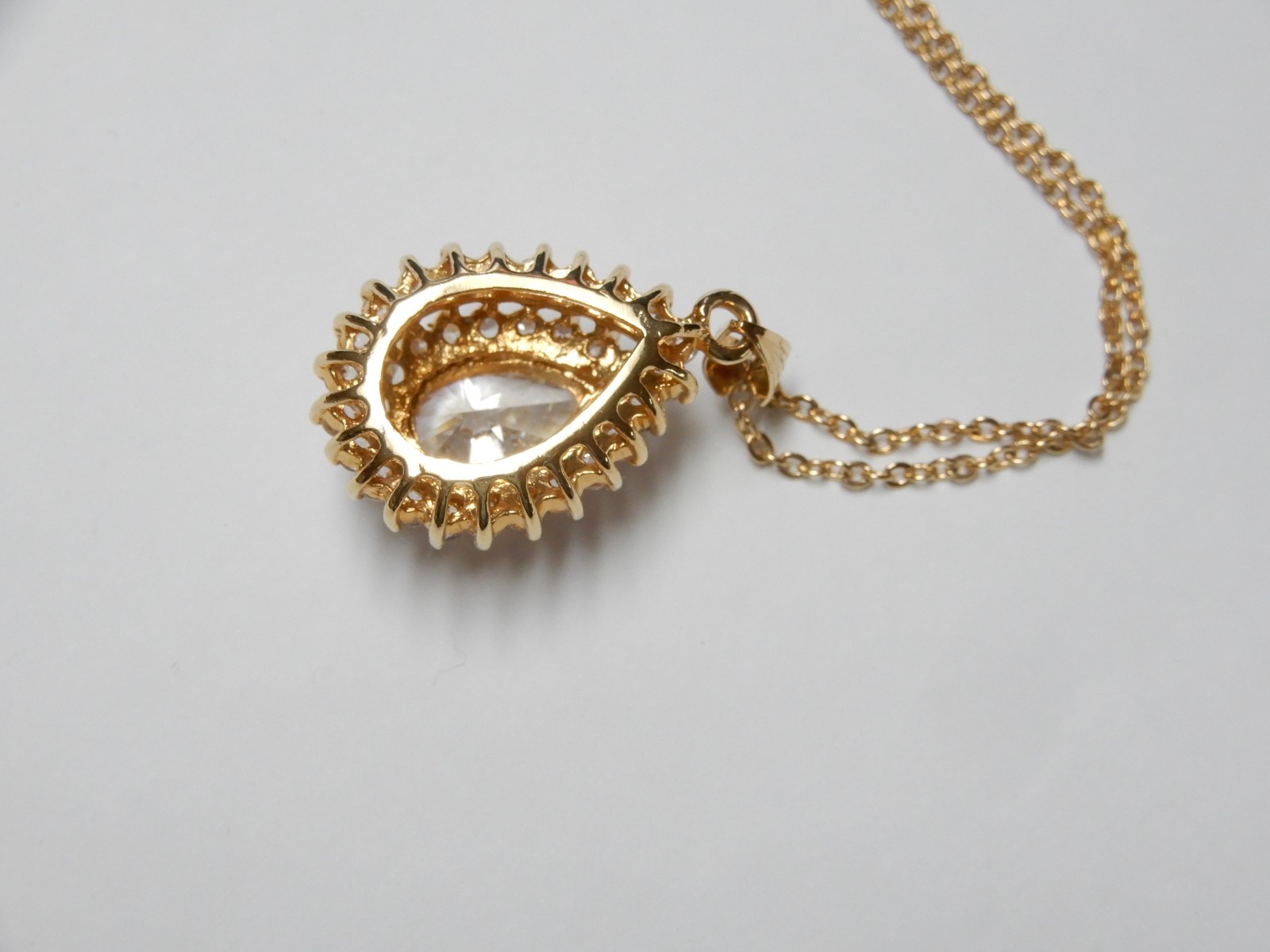 Vintage CZ Layered Teardrop Pendant Gold Tone Necklace 17″ Chain