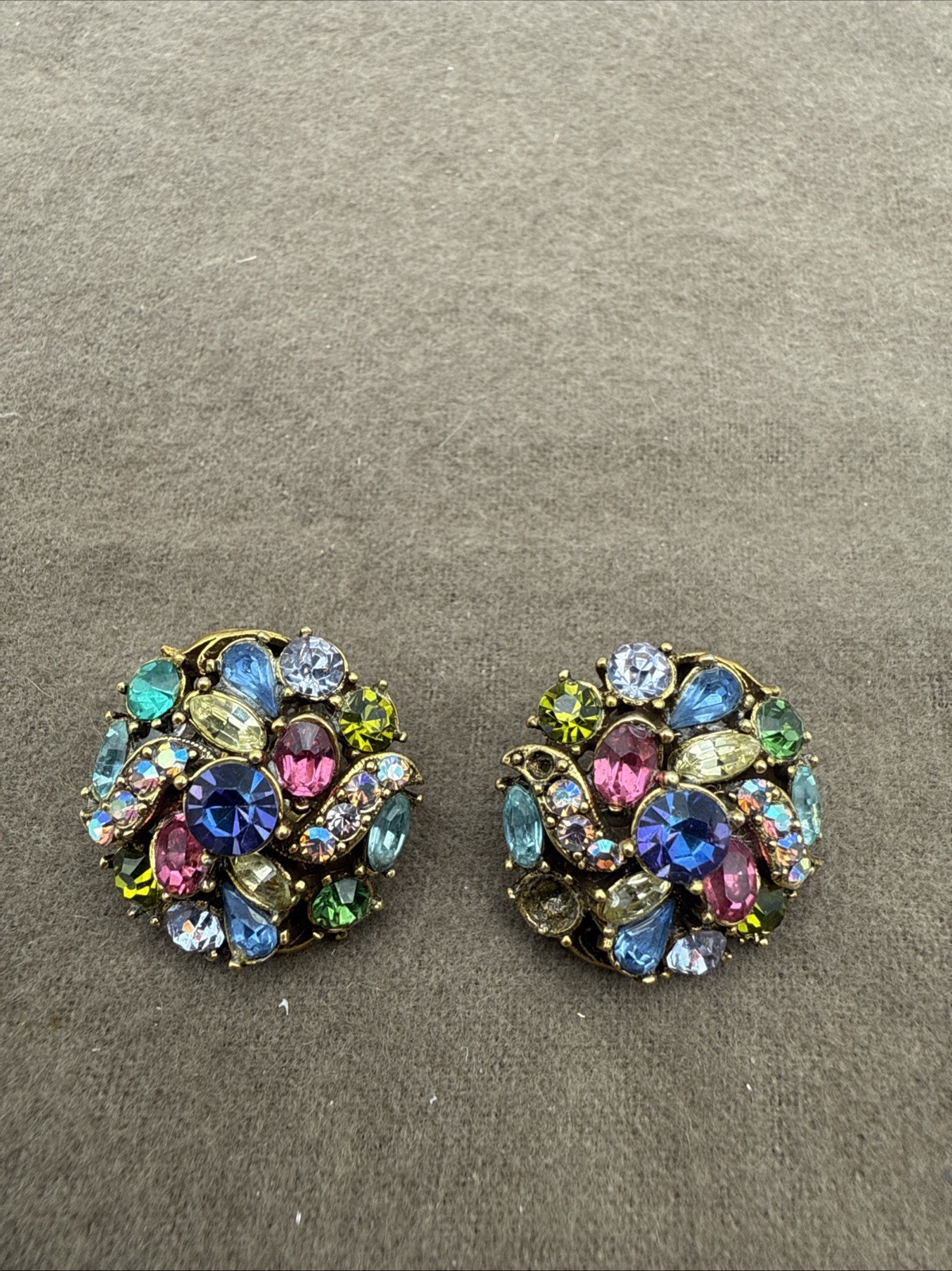 1950’s HOLLYCRAFT signed Multicolor Pastel Rhinestones Earrings READ
