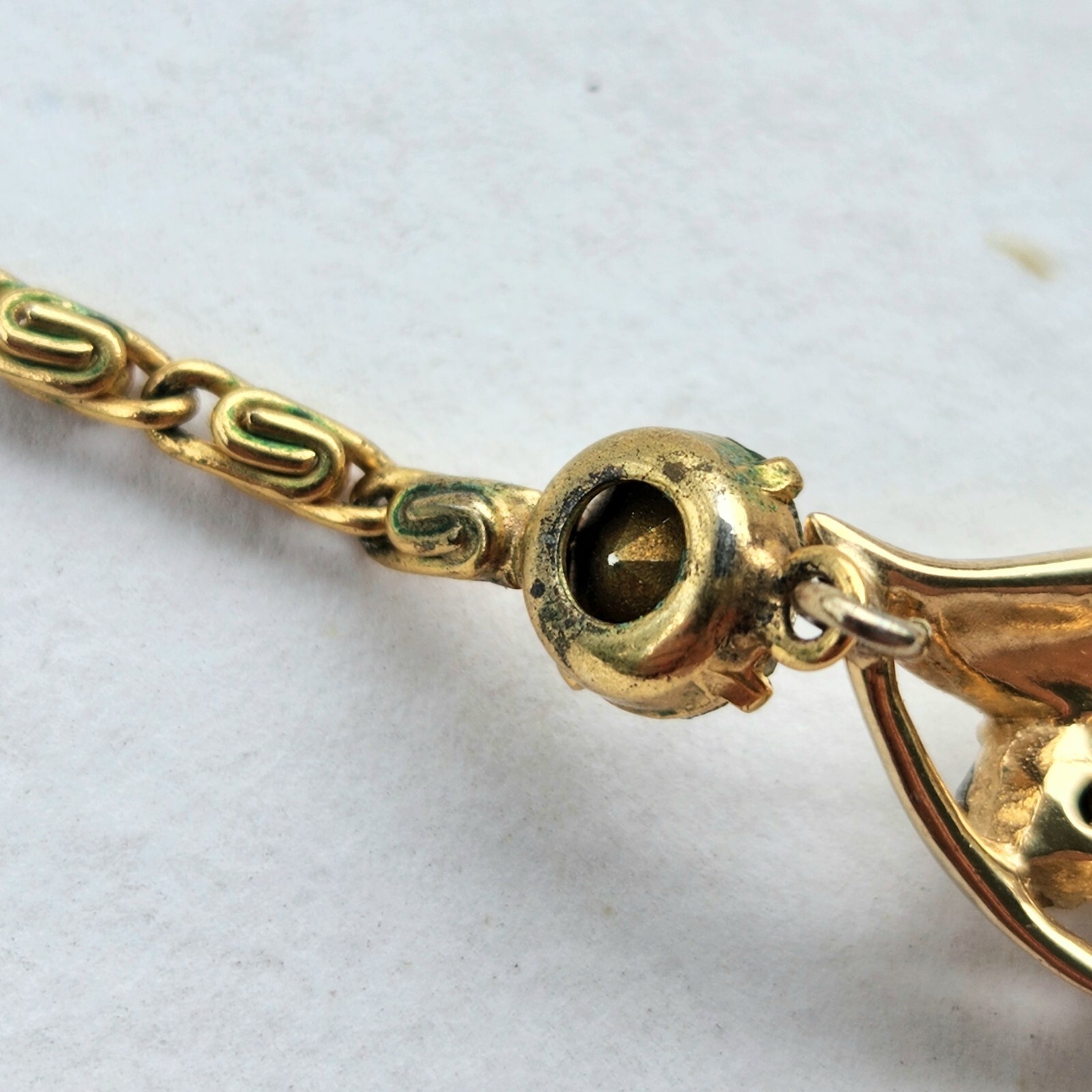 Hess-Appel NY Jolle 1940s Necklace Yellow Gold Plated Rhinestone Choker 15.25″