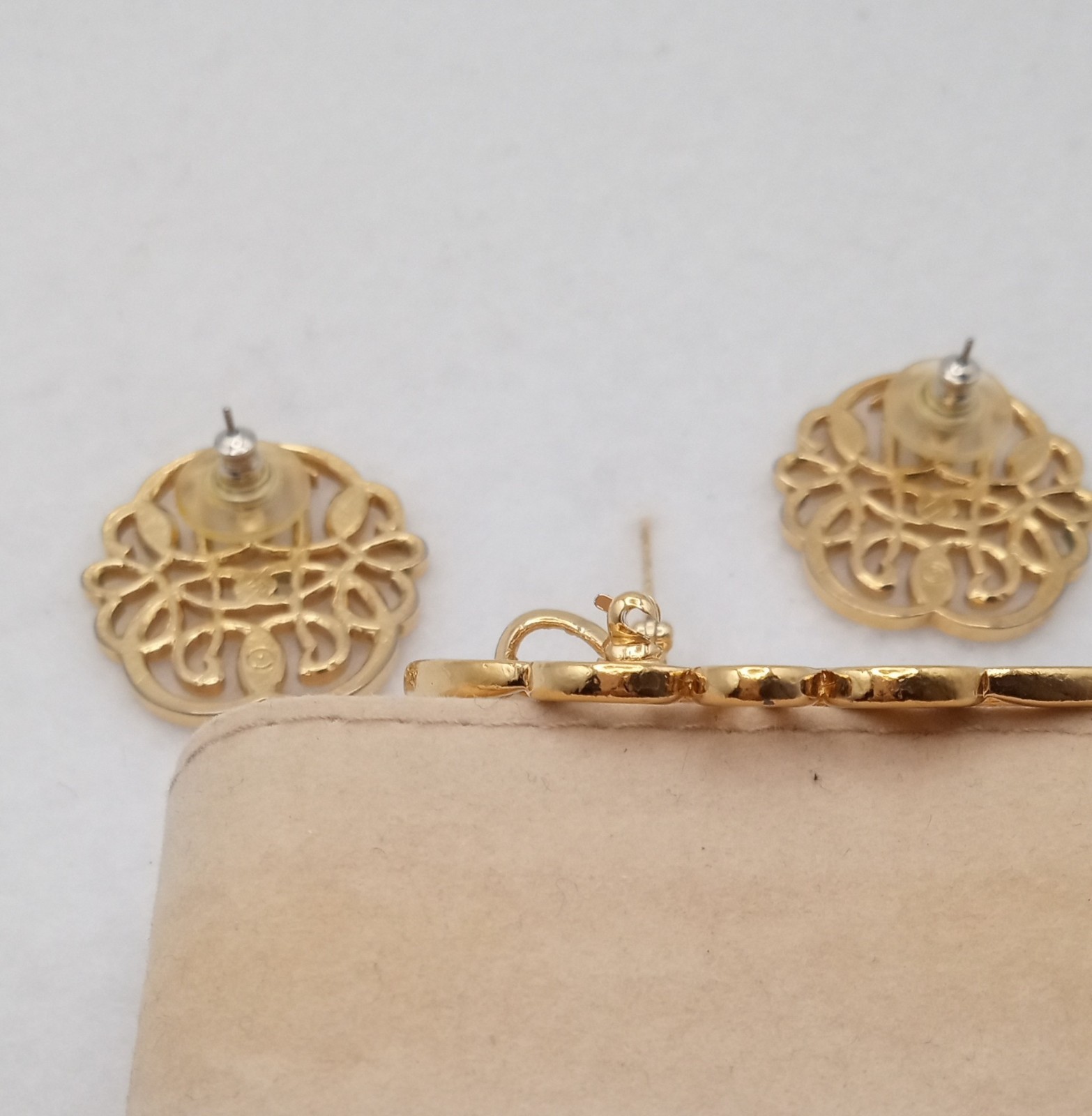Gold Tone Monogram Jewelry Set, Brooch / Pendant With Pierced Earrings