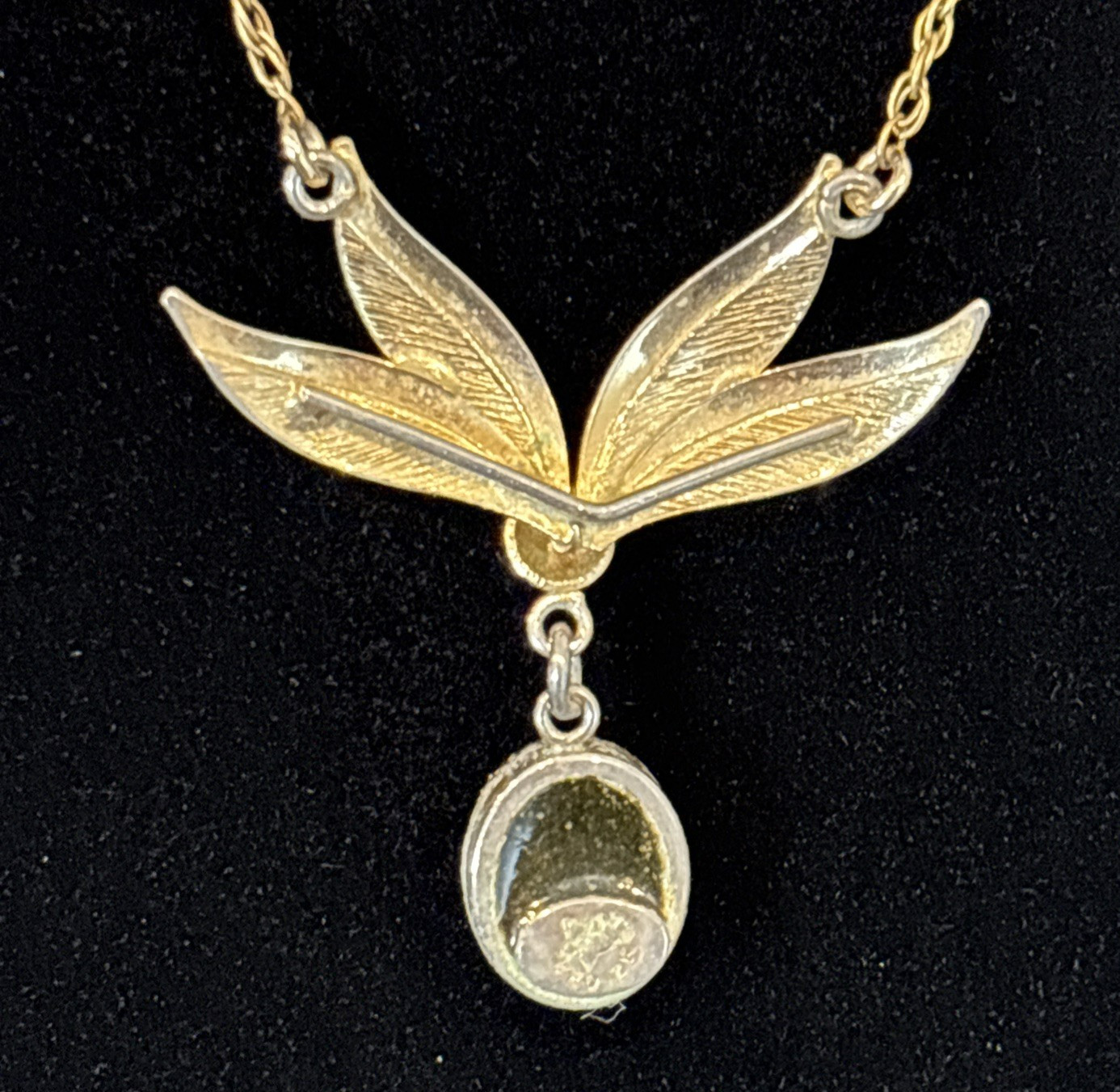 Delicate 1/20 12KGF Opal Pendant 16”Necklace Flower Leaf Design Vintage Marked