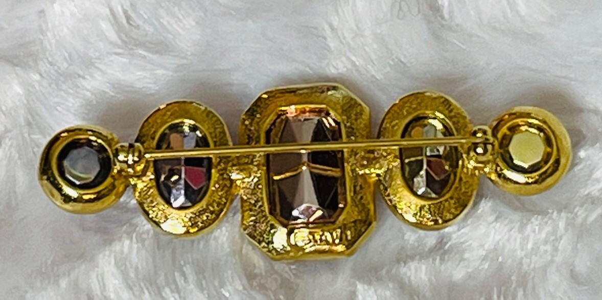VTG TAT BAR BROOCH ART GLASS HANDMADE SIGNED FACETED STONES GOLD TONE BRILLIANT