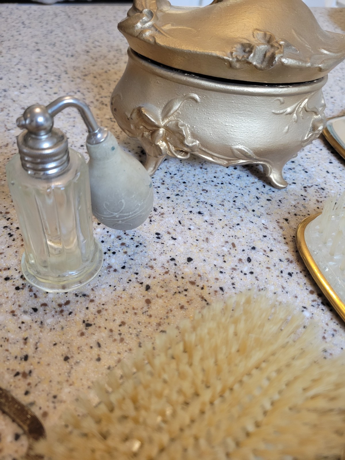 Antique Womens Vanity Set Lot (10)