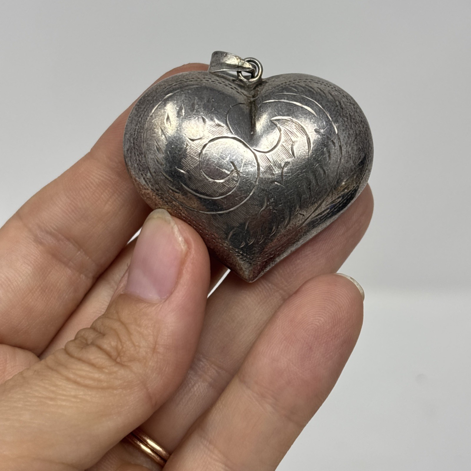 Vintage Sterling Silver Puffy Heart Pendant Etched Floral 13.4g Large