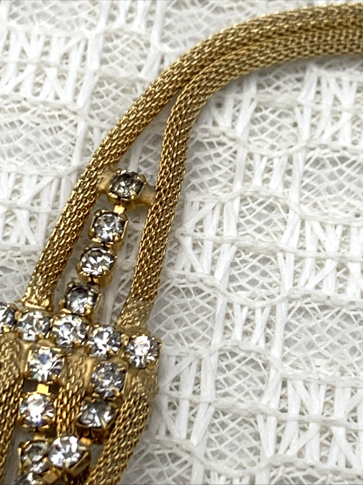 BRAIDED Goldtone Mesh & Clear Rhinestone 15″ Necklace & 1-1/4 x 1″ Clip Earrings
