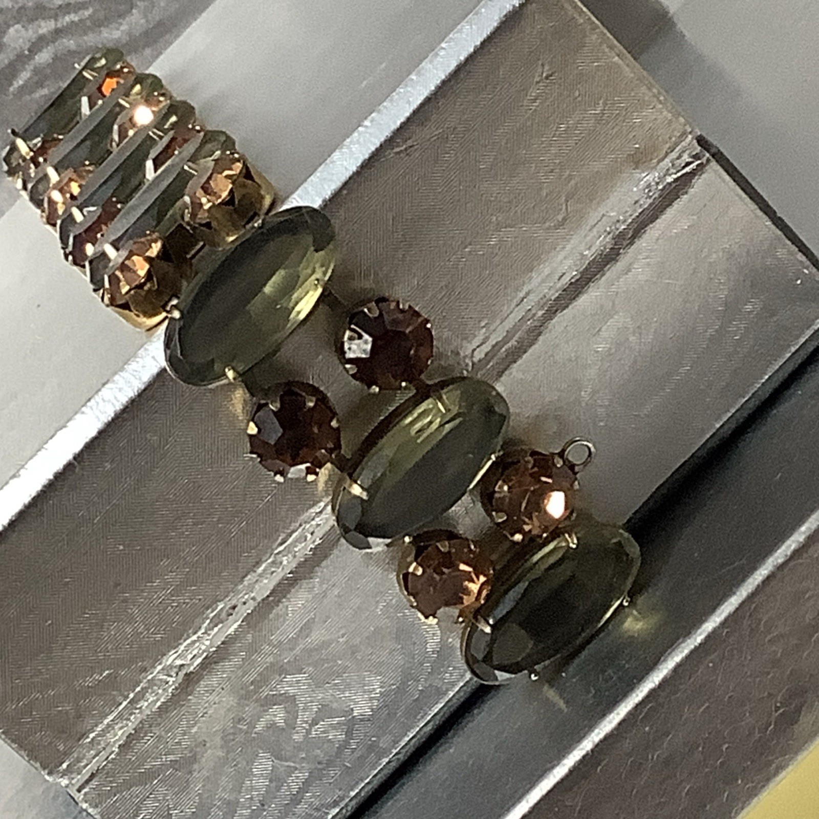 Vintage Signed Regency Golden Brown and Sage Green Crystal Bracelet 7″