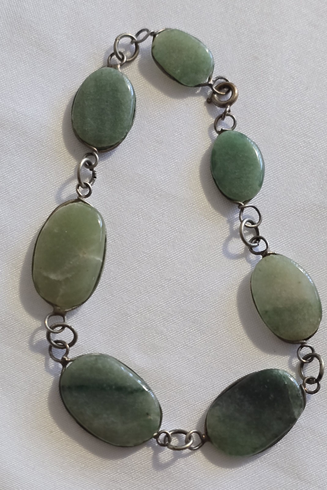 Vtg. 22″ Necklace & 8″ Bracelet Art Deco Light Green Aventurine?/Jade? Rare Find