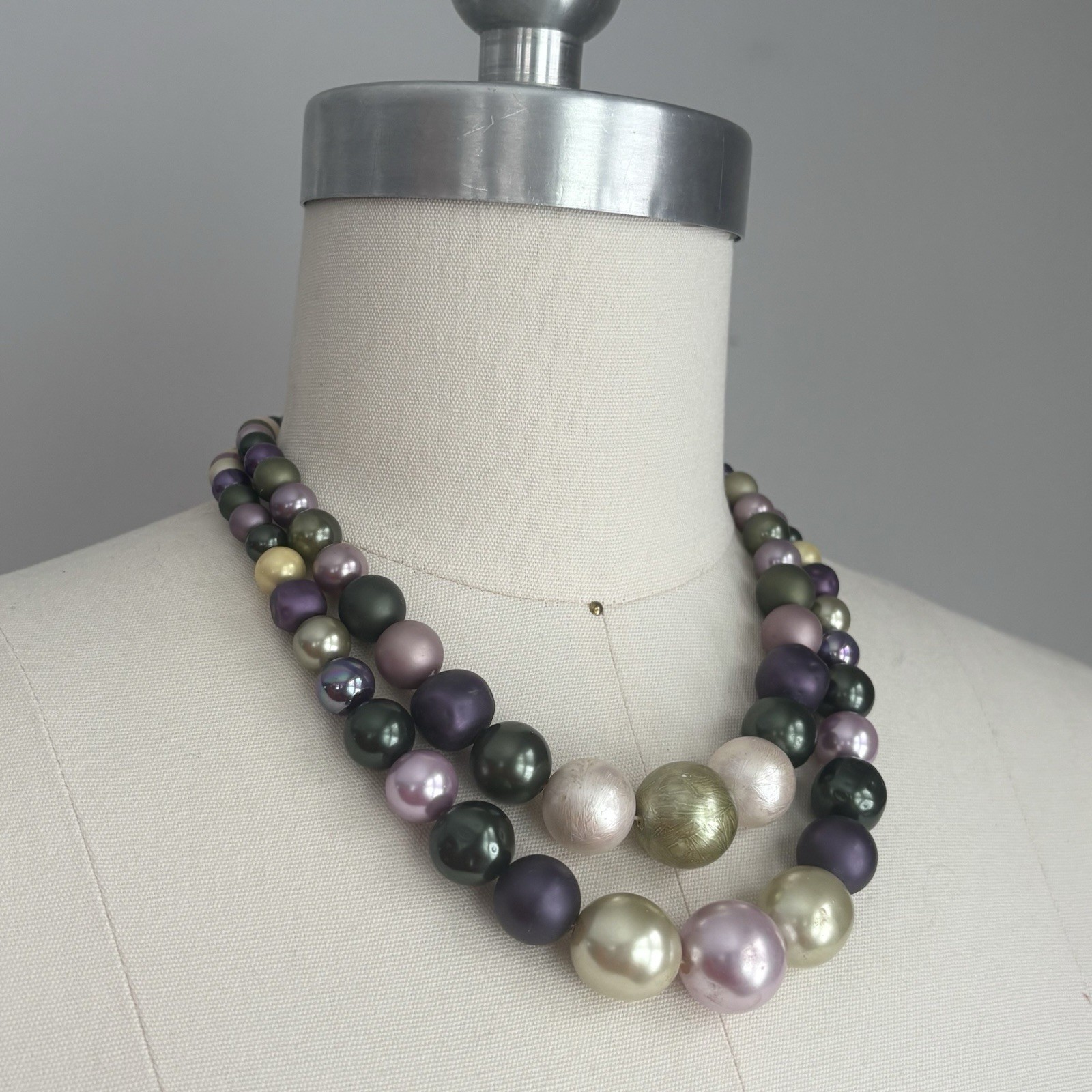 Vintage 1960’s Purple Lavender & Green Faux Pearl Double Strand Necklace