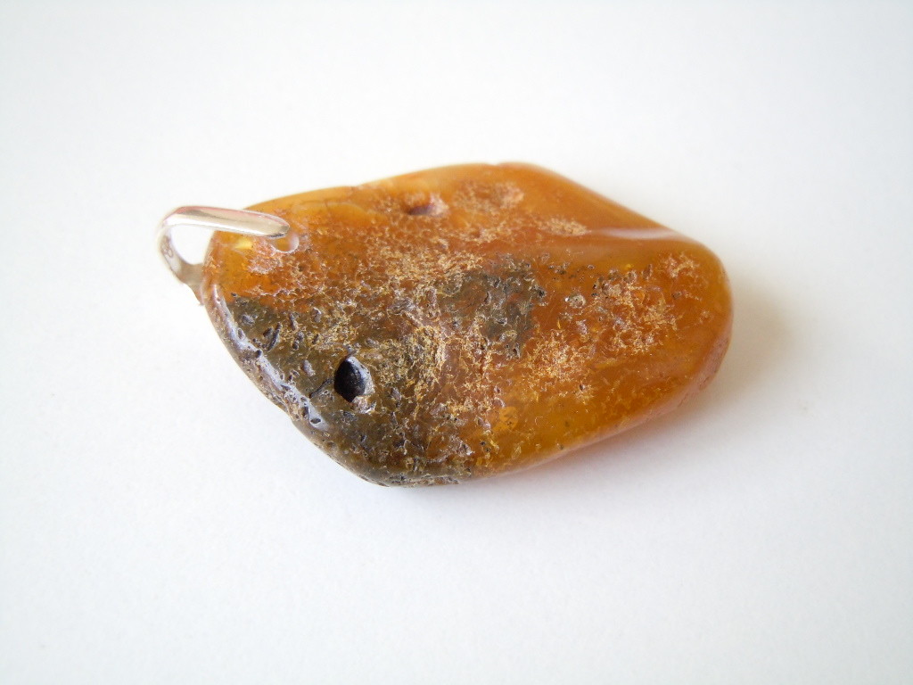 Natural Amber Pendant Honey Silver Tested 7.2 G/4.4 X 3.1 Cm