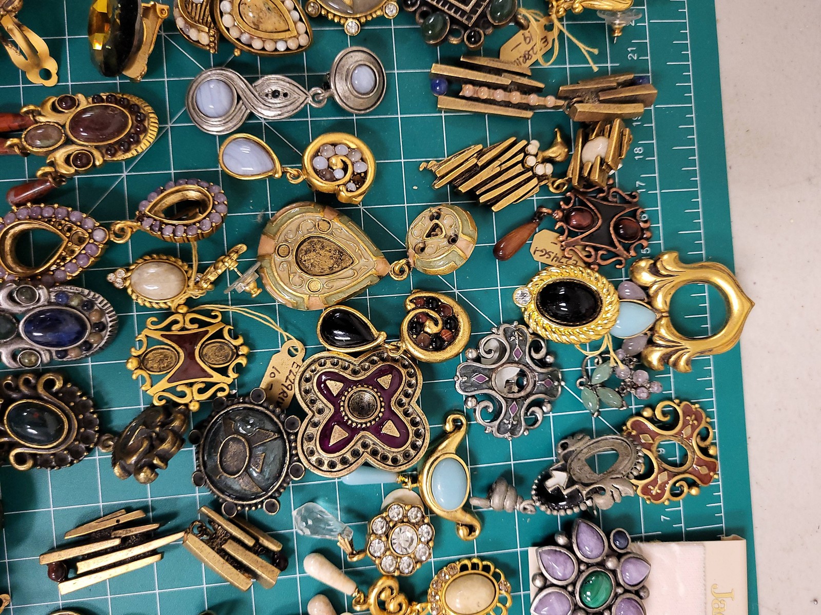 Vintage Costume Jewelry Lot Brooches Pendants Earrings Mixed Styles Gold Tone