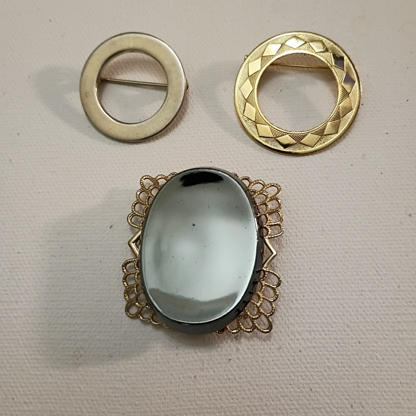 Vintage to Now Mixed Jewelry Lot Necklaces Brooches Bracelets