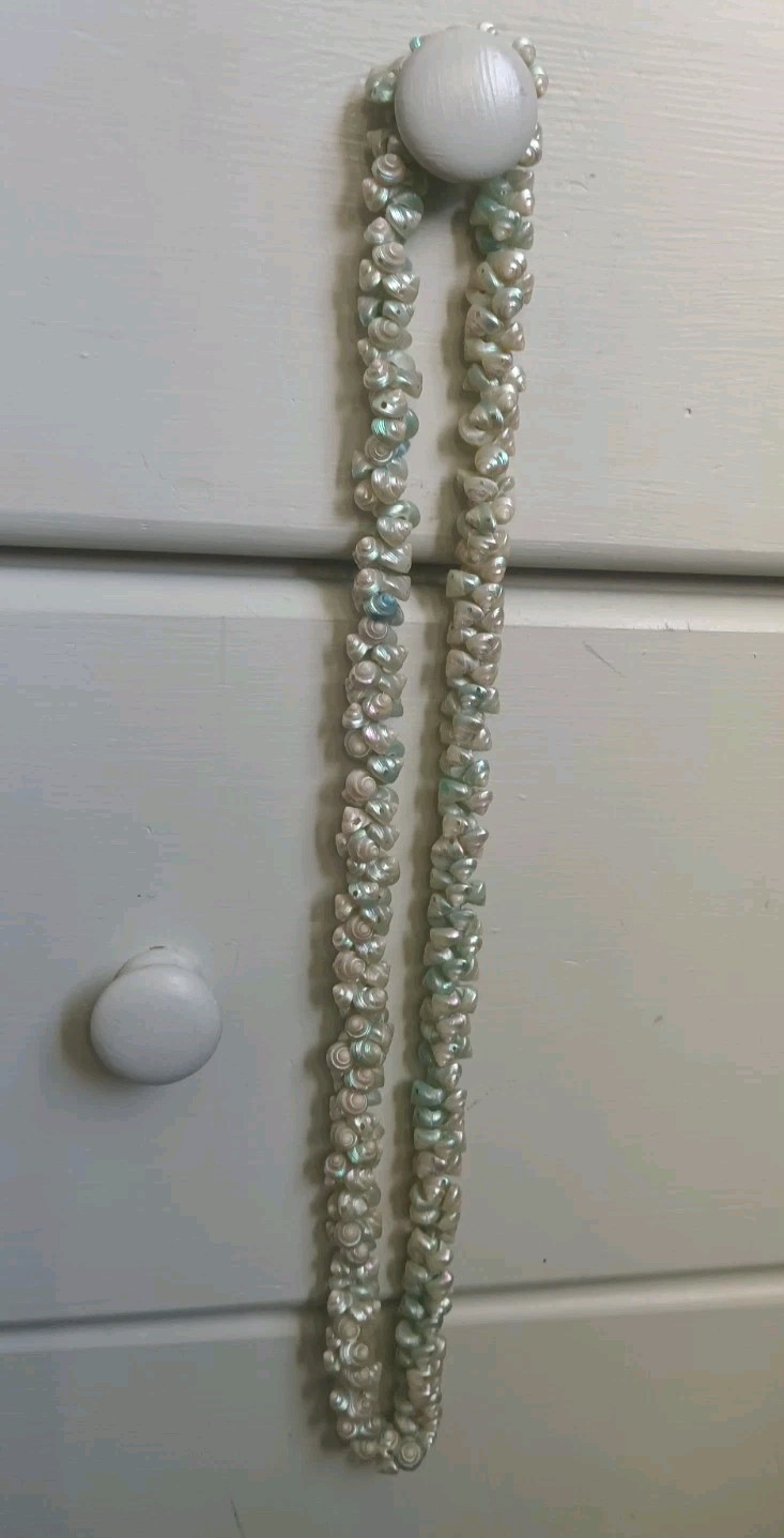 Vintage Trochus Shell Necklace Iridescent Blue Green Tasmanian Single Strand