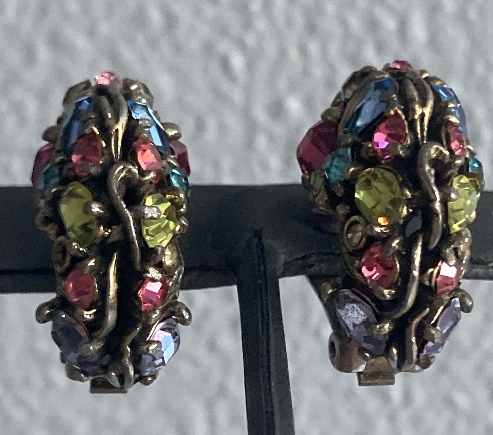 Vintage Hollycraft Clip On Earrings Rhinestones Fruit Salad half Hoop MISSING 1