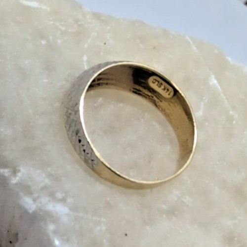14k VTG 6-see pics Textured Yellow White Gold Ring Vtg 1.88 Grams