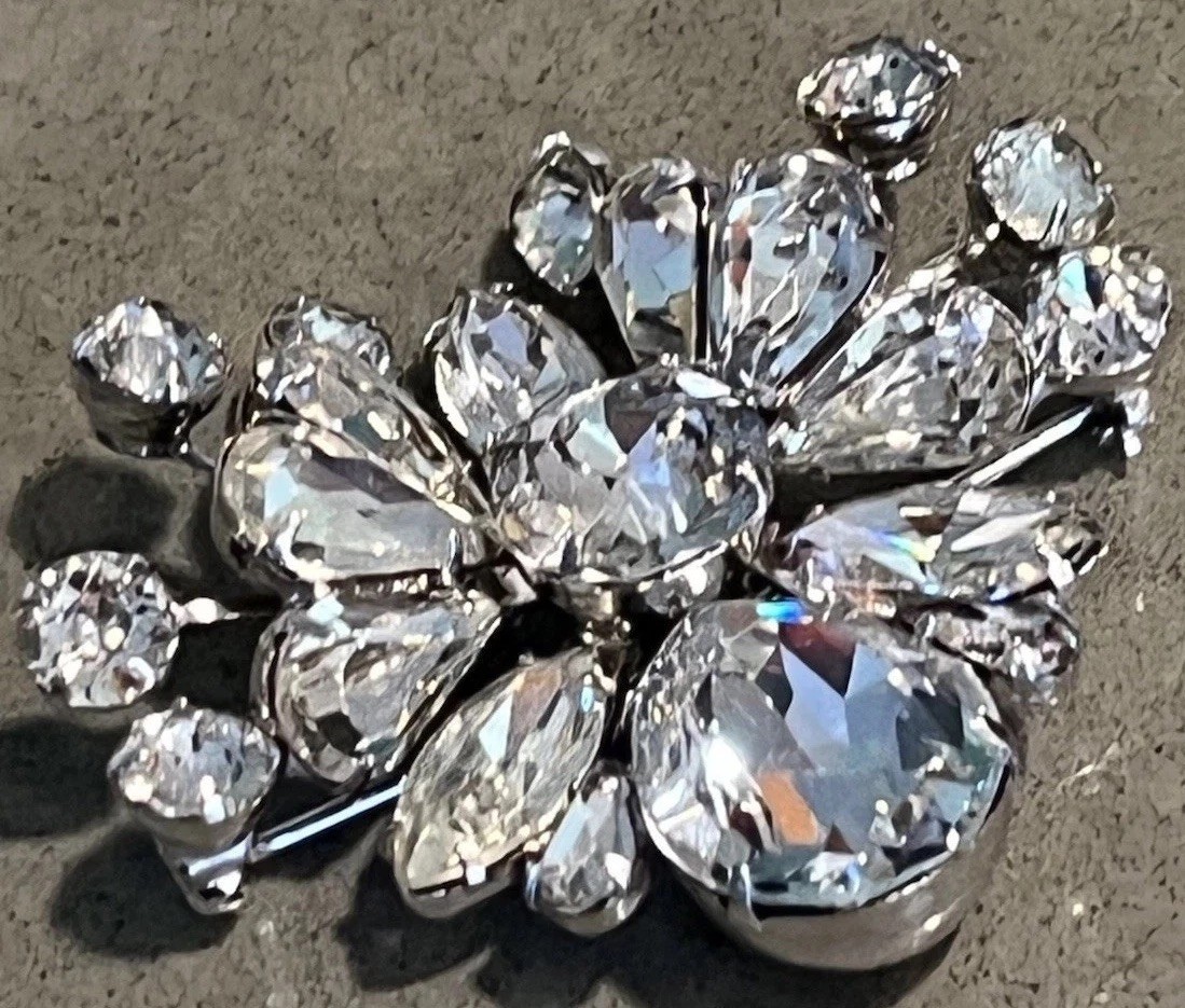 Vintage Eisenberg Clear Rhinestone Spray Brooch Signed Rhodium Crystal 1940 Used