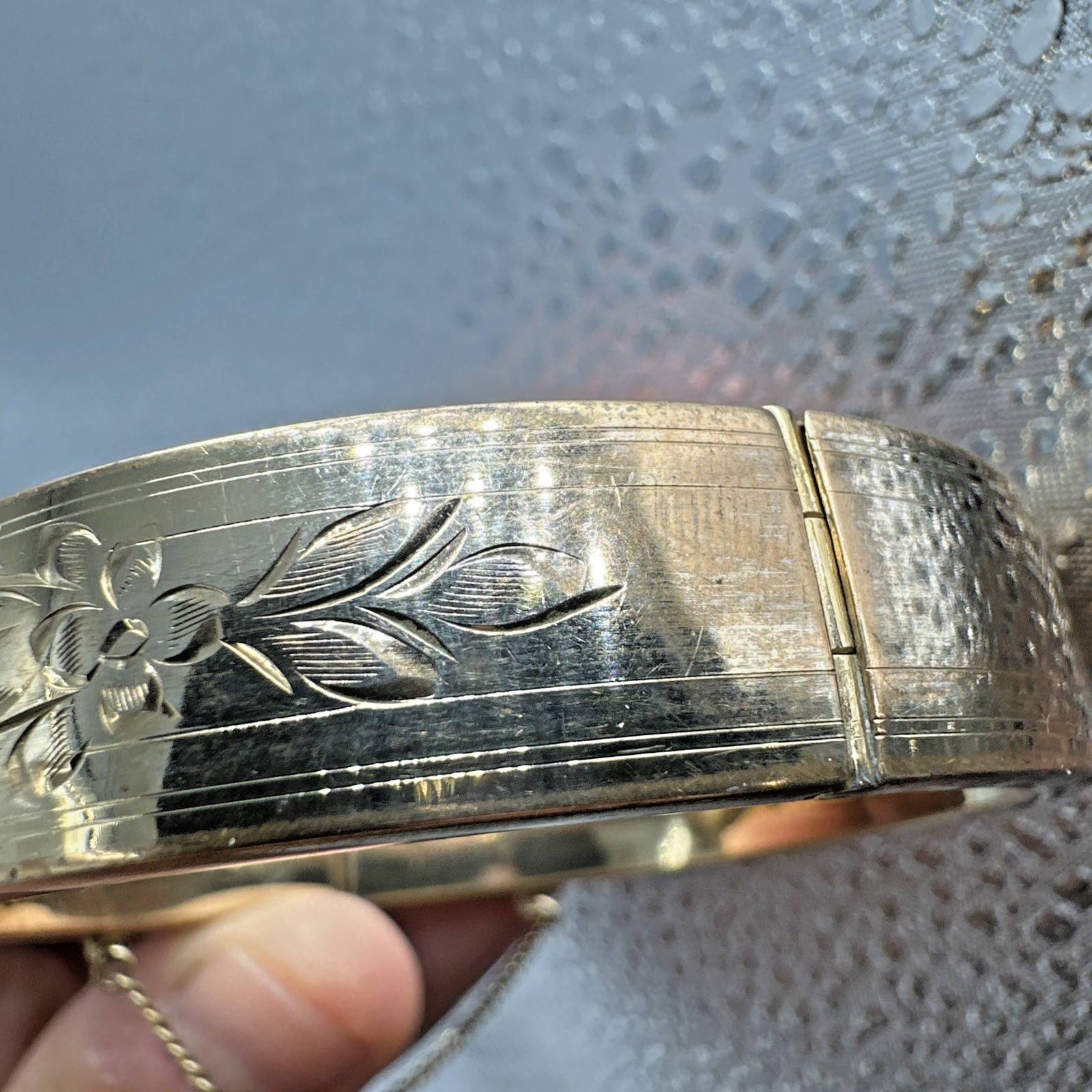 Vintage B.A. Ballou 1/20 12K Gold Filled Cuff Hinged Bracelet 22.3g, 12mm Sz 6.5