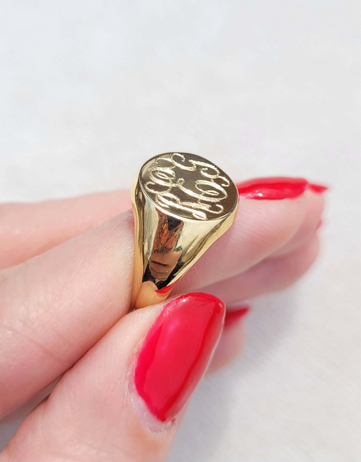 Vintage “REG” Monogram Script Signet Gold Plated Ring Sz 9
