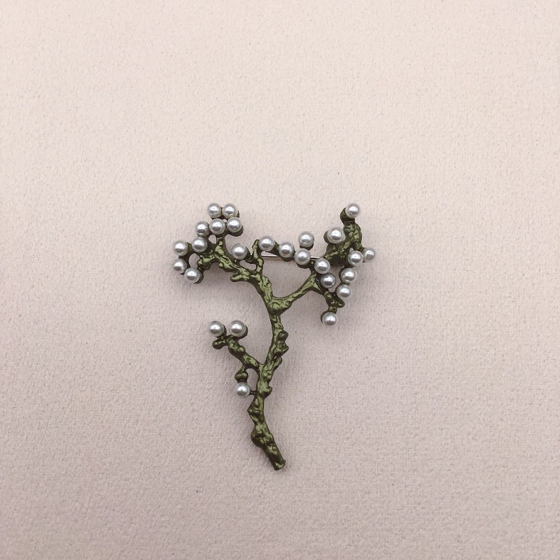 Vintage Green Color Plant Pearls Brooch Pin Flower Brooch For Women Jewelry Gift