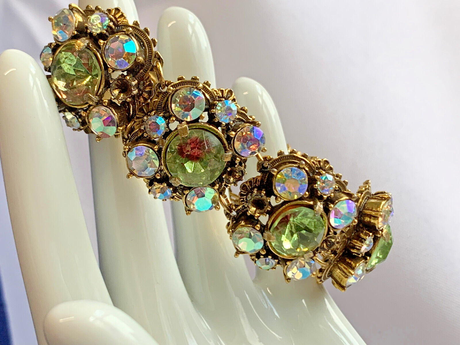 Vtg Florenza Bracelet 7.25″ Fashion Jewelry Green & AB Rhinestones Box Clasp