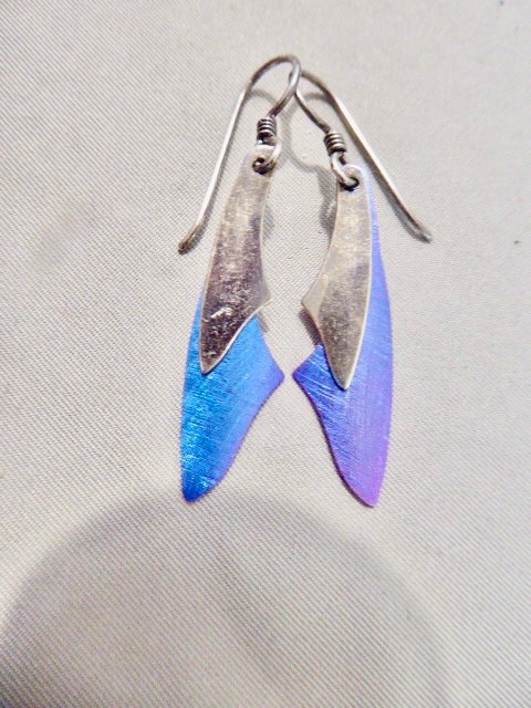 Artisan designer David Smallcombe solid 925 sterling silver BLUE ENAMEL EARRINGS