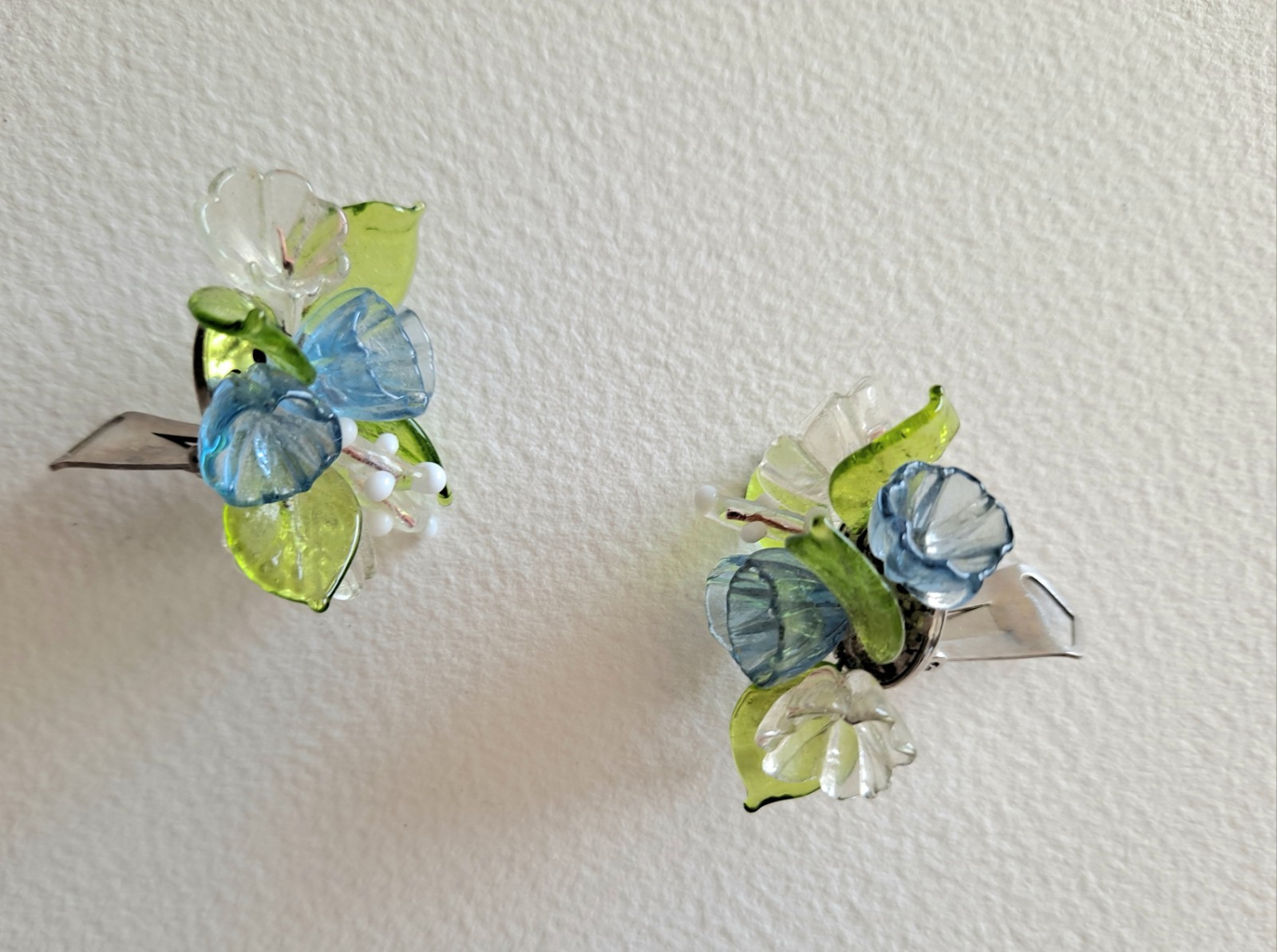 Vintage Italy Murano Blue Venetian Glass Flower Cluster Clip Earrings