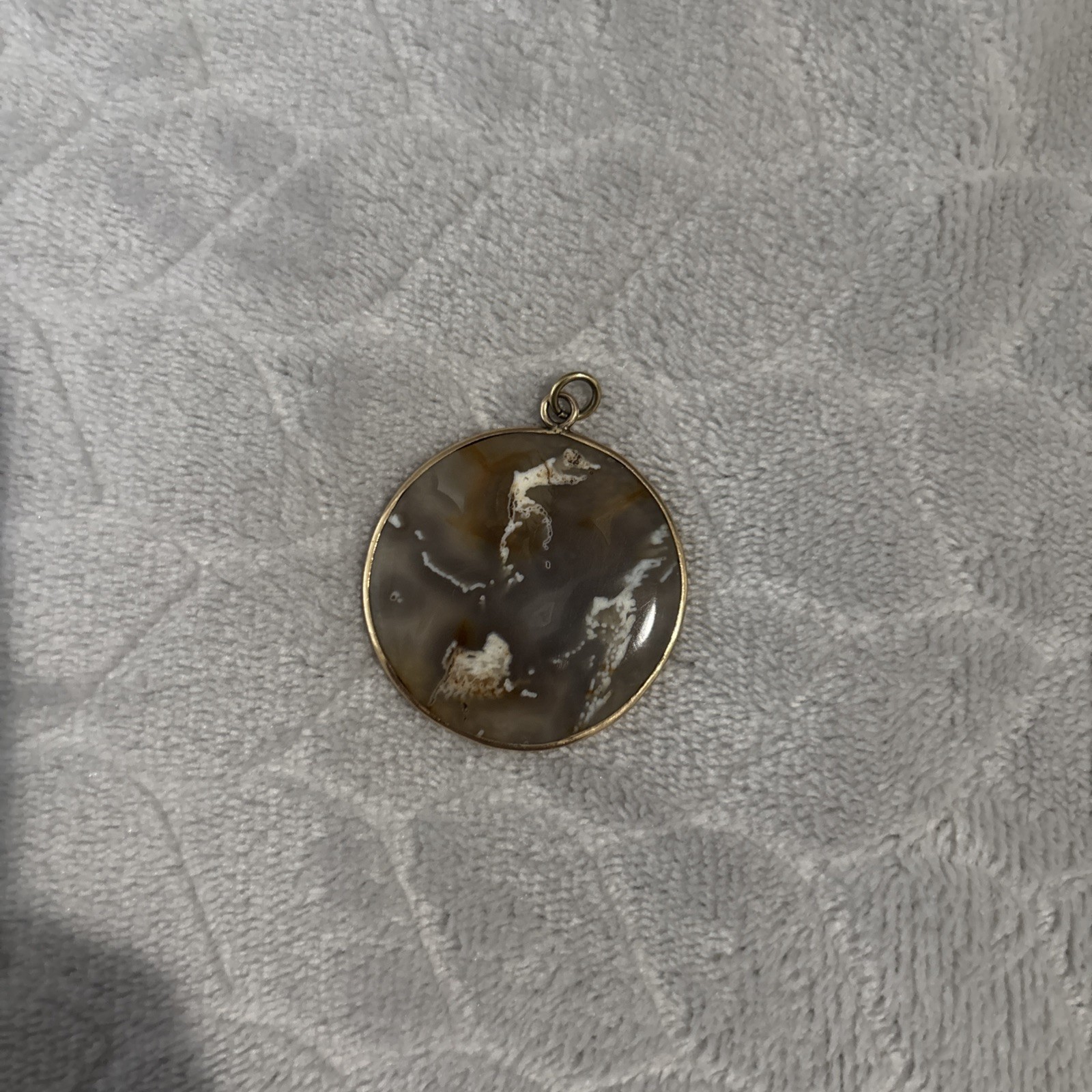 Vintage Agate Cabochon Pendant Necklace Oval Brown Gray Natural Stone Gold Tone