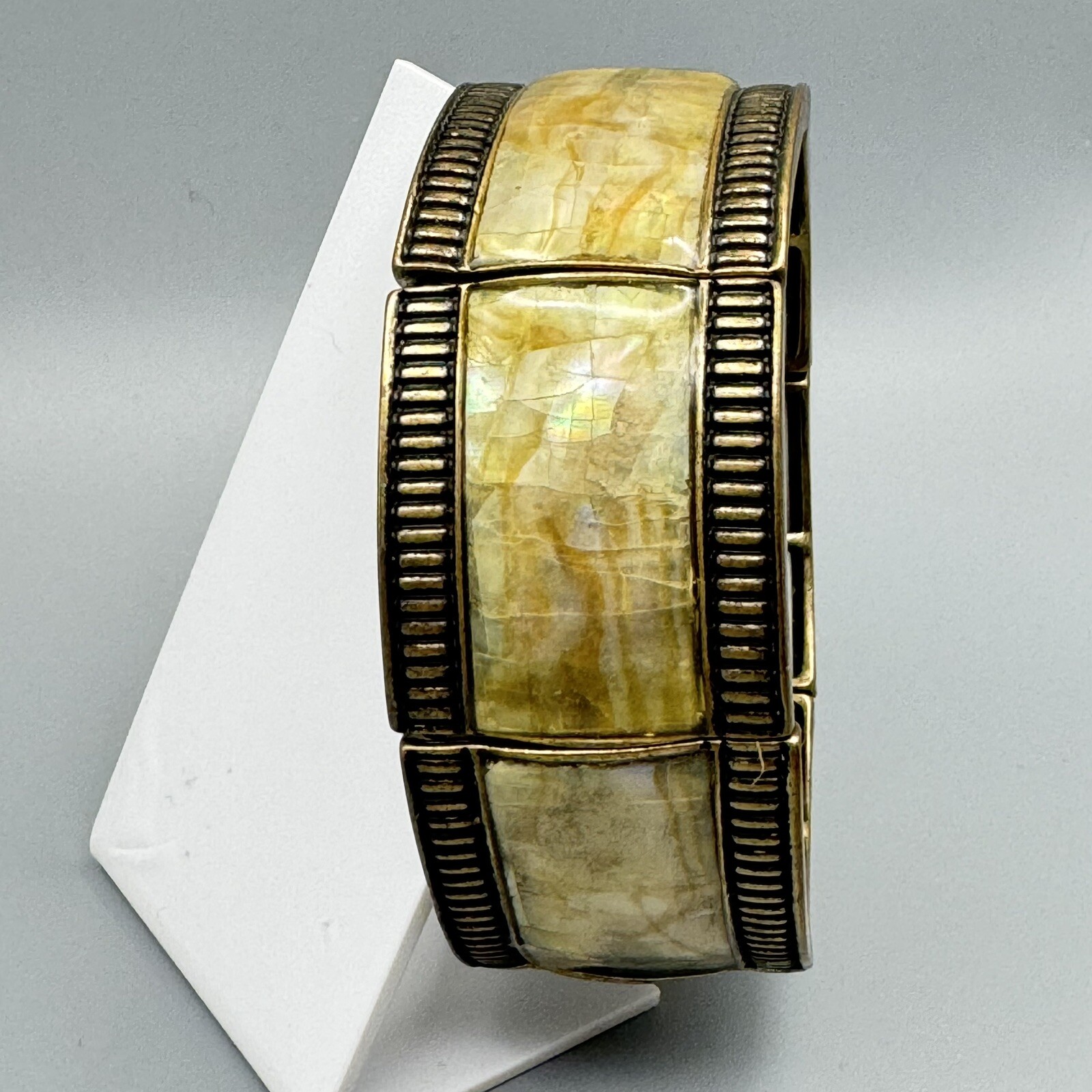 Resin Over Shell Inlay In Brass Colored Panels Stretch Bracelet Size 7 1/2”