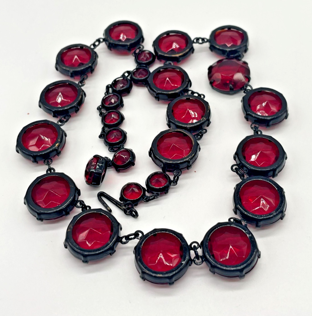 VTG Art Deco Japanned Ruby Red Riviere Collar Necklace