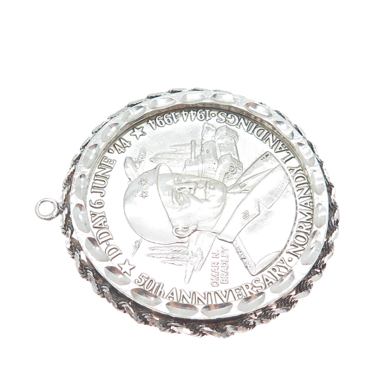 999 Silver Vintage 1994 Turks Caicos Islands 20 Crowns Elizabeth II Coin Pendant