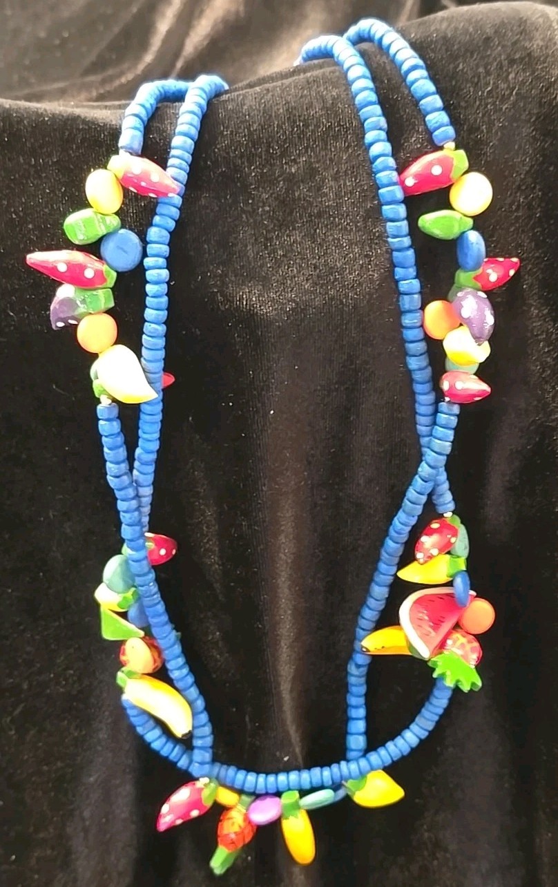 VINTAGE 80s PETITE SOPHITICATE FRUIT CHARM MULTIPLE STRAND COLORFUL 28″ NECKLACE