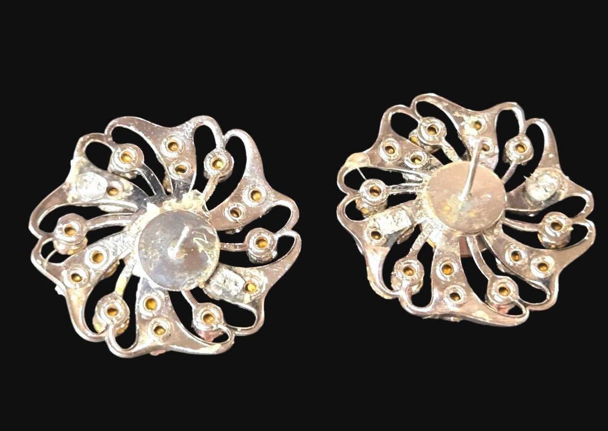 Gorgeous Purple And Clear Rhinestone Silverton Pierced Earrings See All Photos