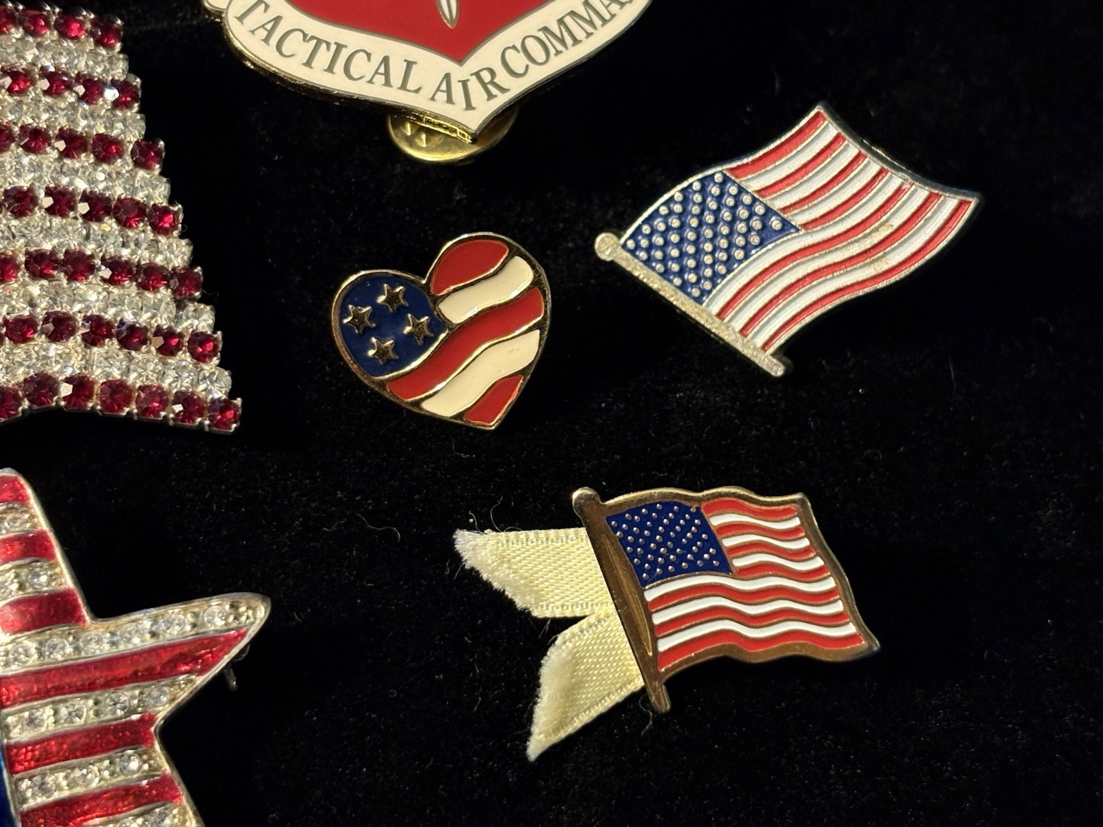 Vintage Patriotic & Military Themed Jewelry Pins Brooches Earring 9pc Estate Lot