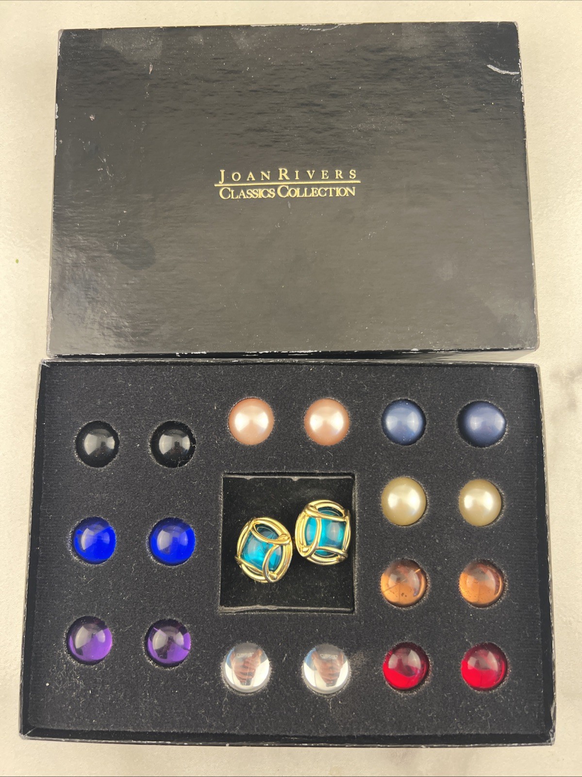VTG JOAN RIVERS 10 Color Interchangeable Caged Cabachon Clip On Earring Set