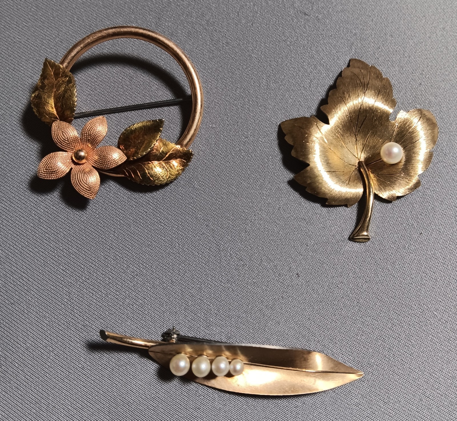 KREMENTZ Vtg Brooch Lot Of 3. All Signed On Pin. Pls See Pics & Description