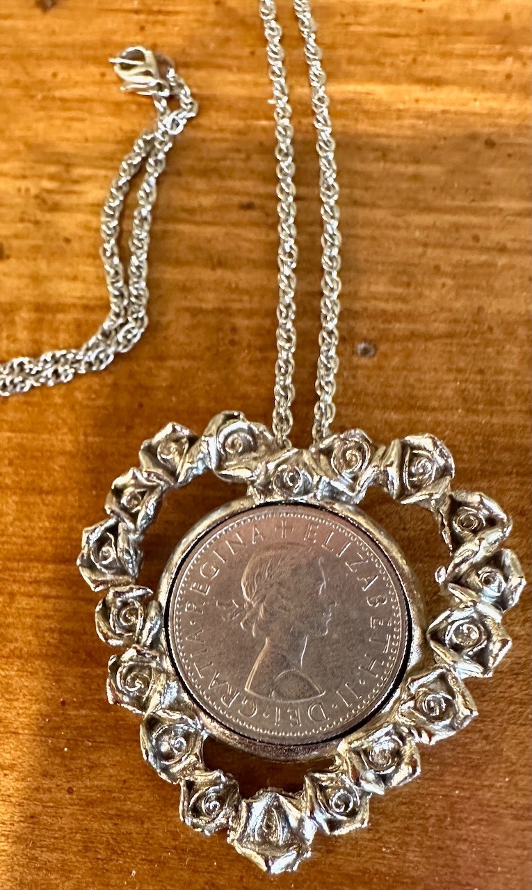 VINTAGE 1965 QUEEN ELIZABETH SIX PENCE HEART NECKLACE