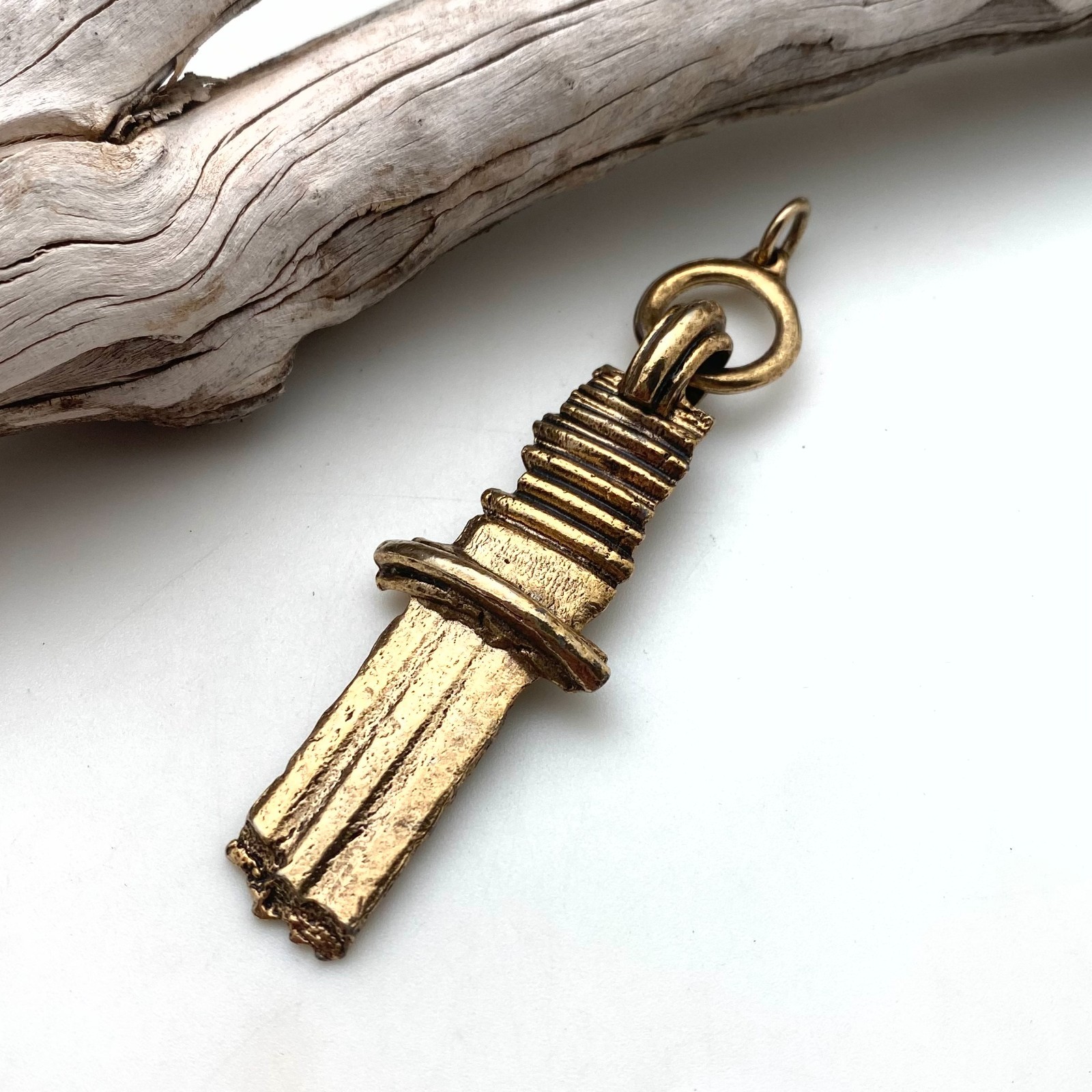 Vintage Brass Plated Broken Sword Pendant (MP89)