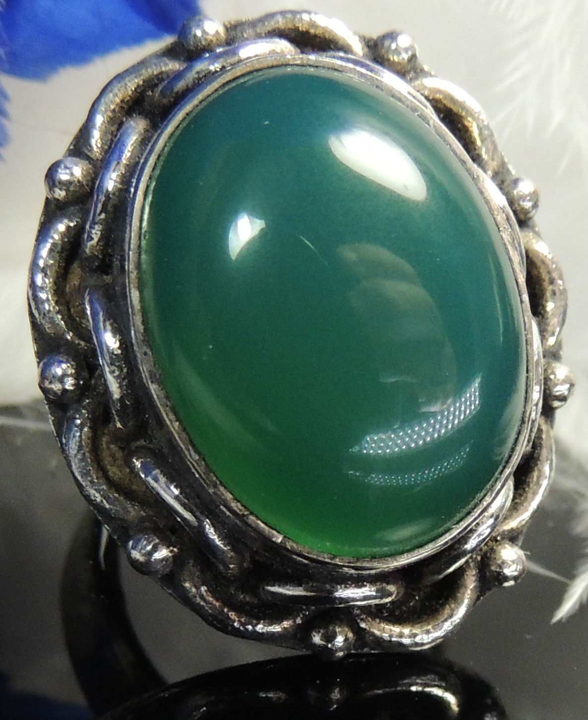 Vintage Chrysoprase 1 1/8″ Sterling Silver 0.925 Cocktail Band Ring size 7.5