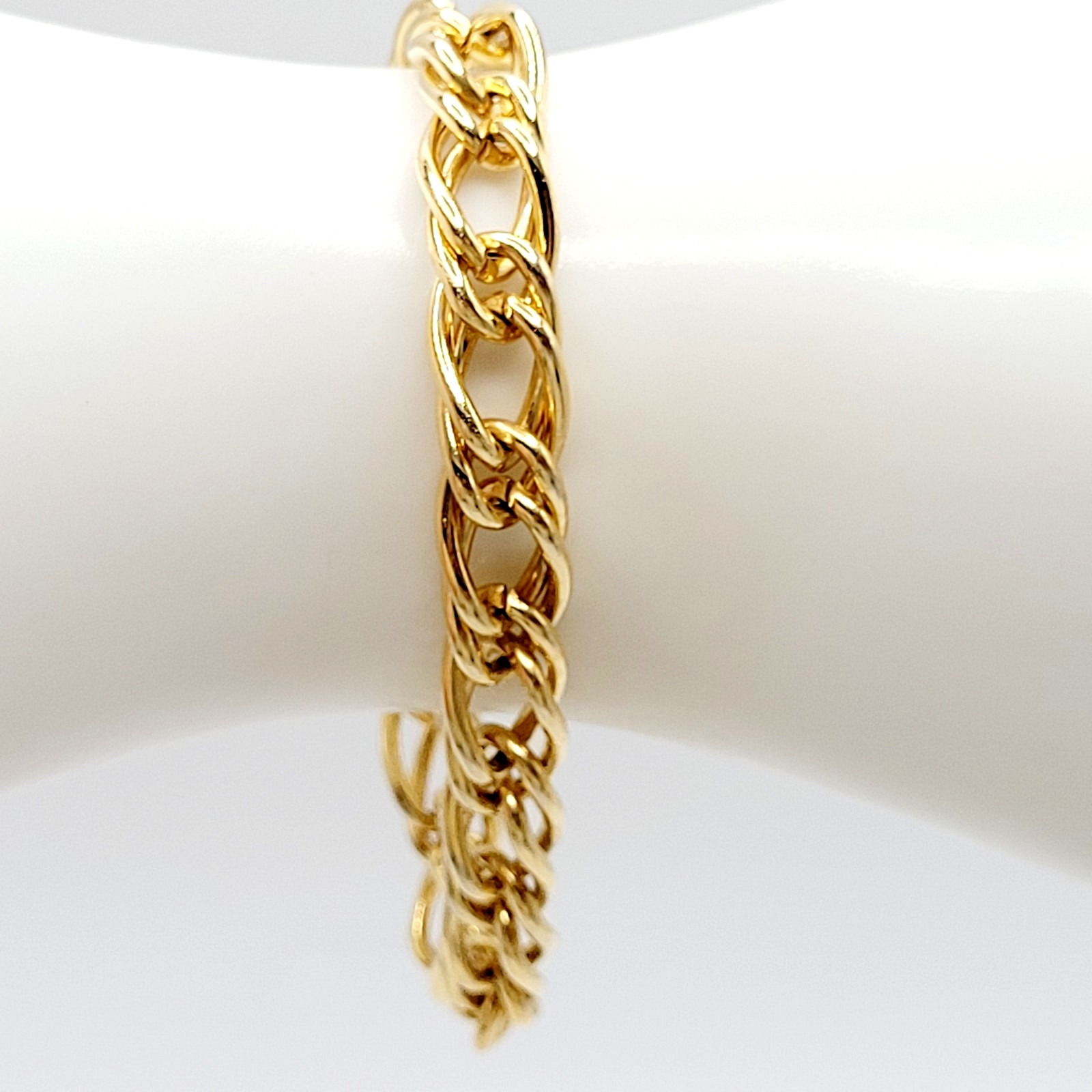 Fancy Oval Link Fancy Curb Shiny Gold Tone Vintage Chain Bracelet 7.25 Inch