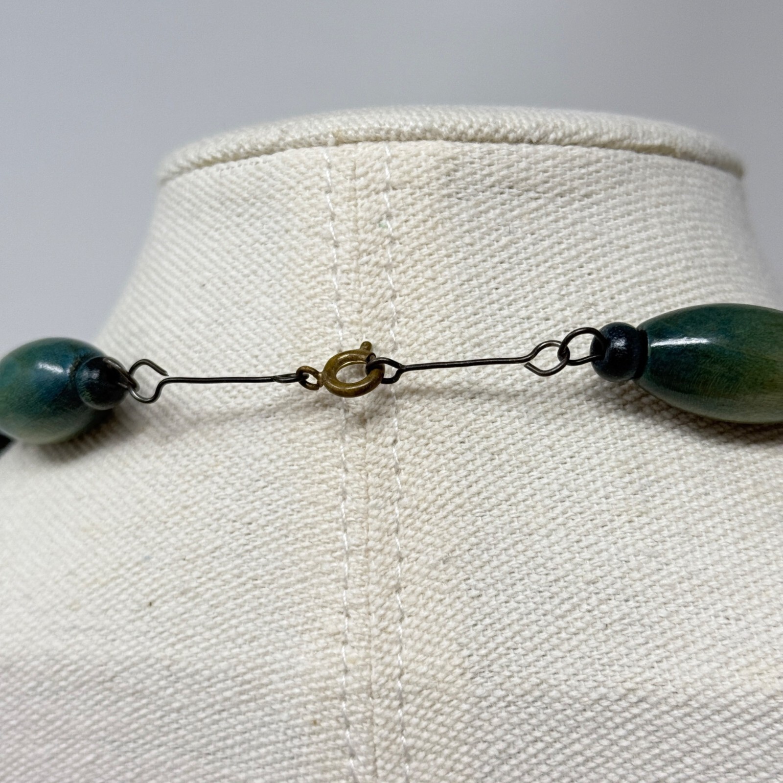 Mid-Century Wood Bead Necklace Choker Green Chunky Avant Garde Unique Vintage
