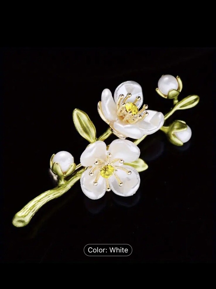 Jasmine Brooch Pin, White Jasmine Flower Brooch Pin, Floral Pin, Gift Ideas