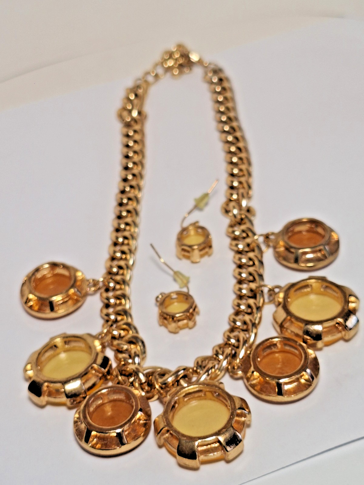 Vintage Yellow Stones & Gold-Toned Chunky Chain Statement Necklace & Earring Set