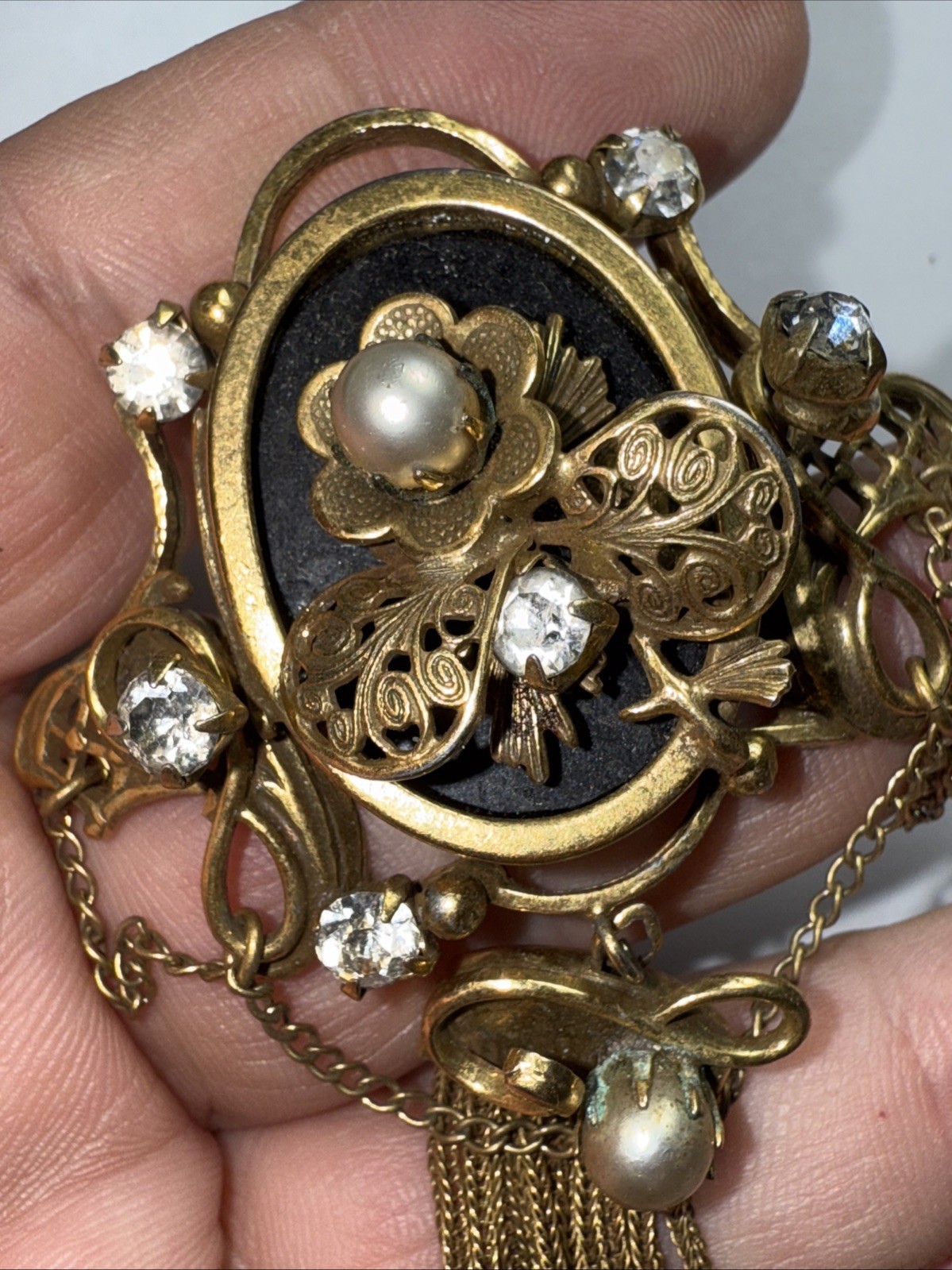 Brooch Pendant Earrings Set Victorian Antique 100 Years Old Read Description