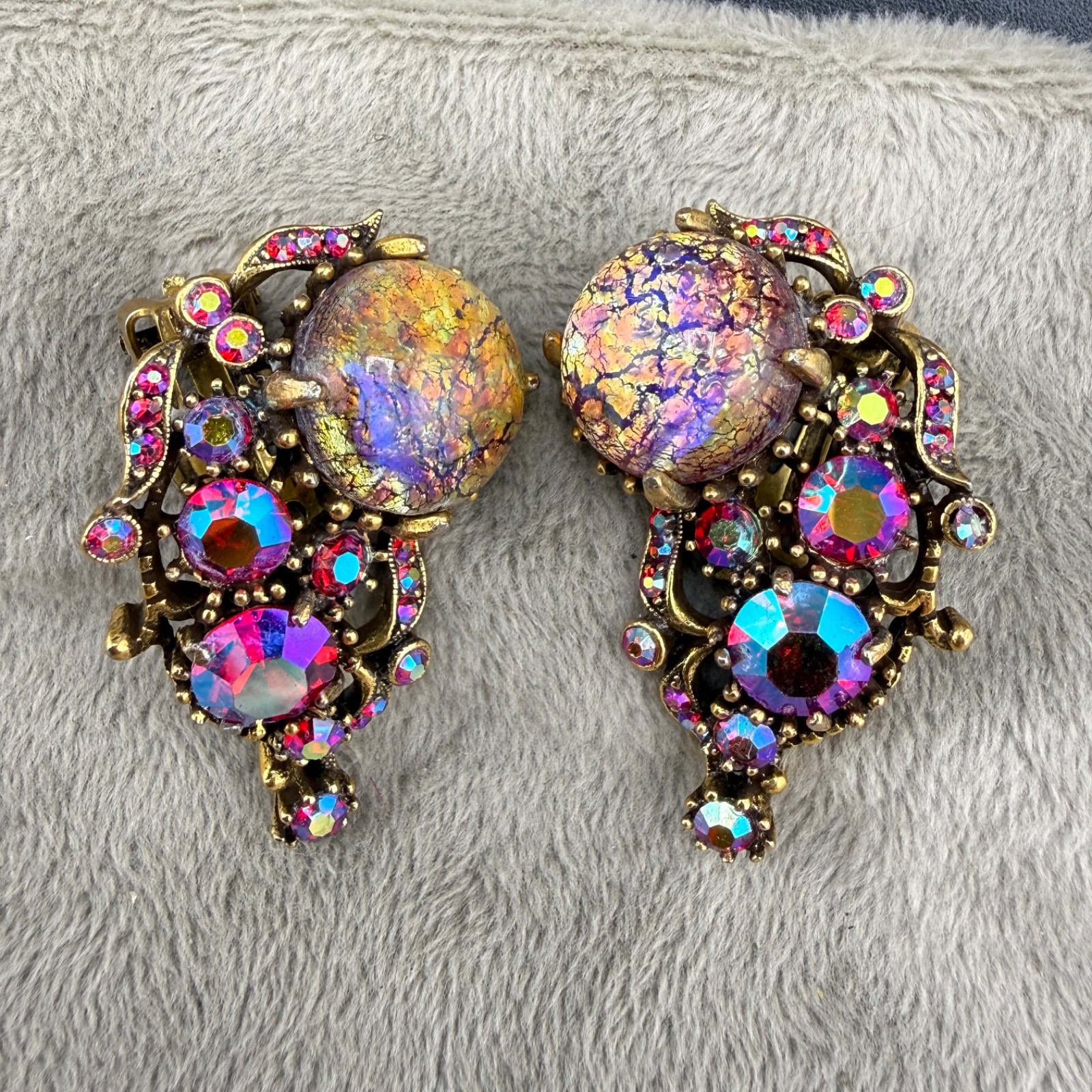 Vintage Hollycraft Rhinestone Clip On Earrings Dragon Gold Tone Pink