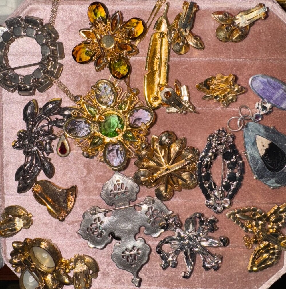 Rhinestone Vintage Jewelry Brooch Lockets Crystal Coro Juliana Weiss Robert Hobe