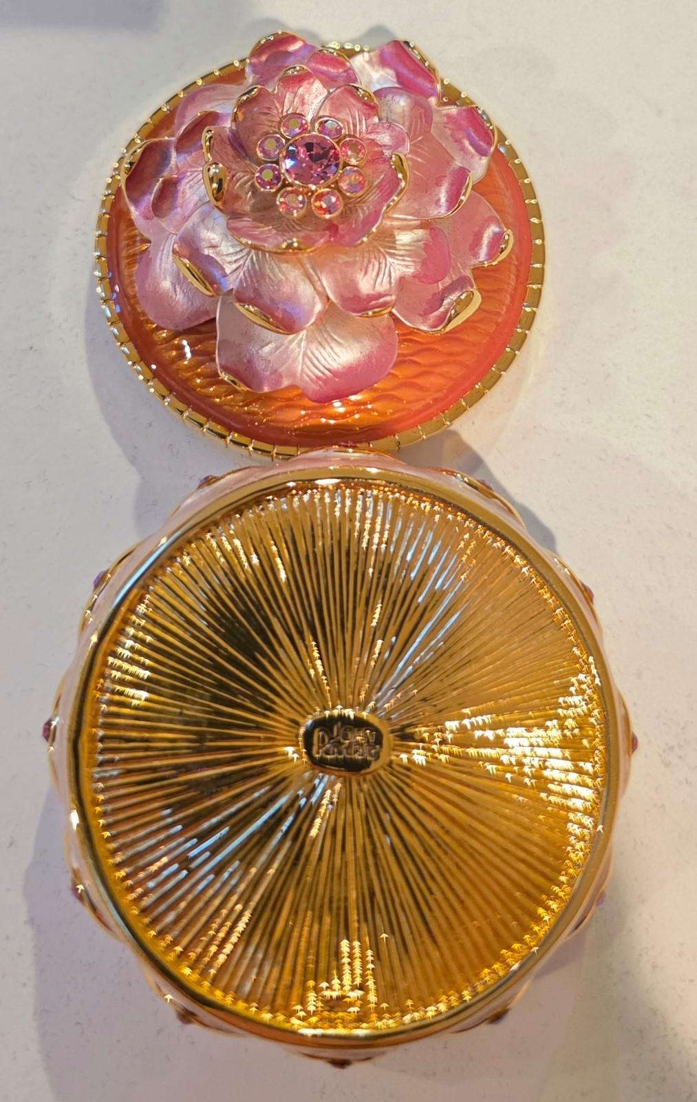 joan rivers jeweled secrets keepsake box Floral Fantasy brooch earrings pin