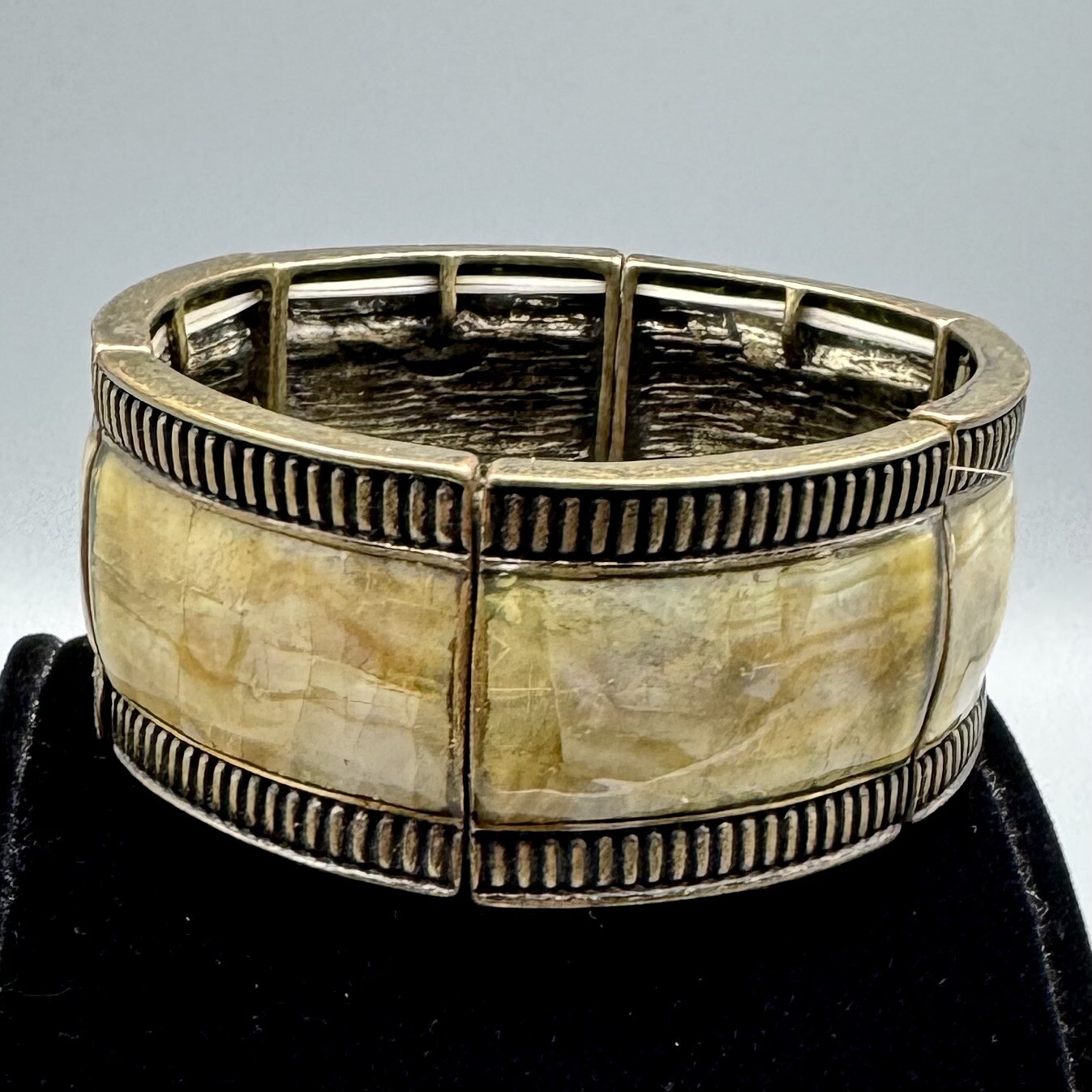 Resin Over Shell Inlay In Brass Colored Panels Stretch Bracelet Size 7 1/2”