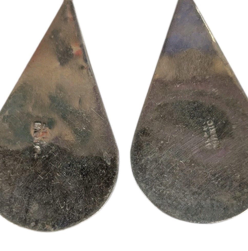 Vintage Alpaca Mexico black earrings with mother of pearl and abalone flower