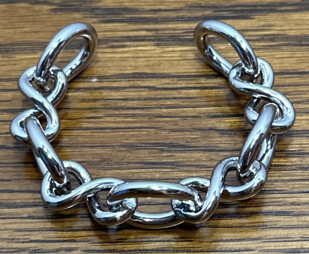 Silver Tone Chunky Cuff Chain Link Bracelet – Modern Fashion